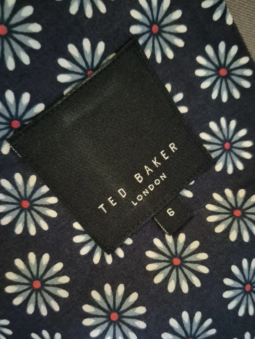 Ted Baker London (Portugal) Men's Linen/Lyocell Blend Unrestricted Luxury Blazer